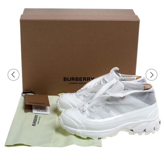 Brand New Burberry ALF Arthur - Picture 1 of 4